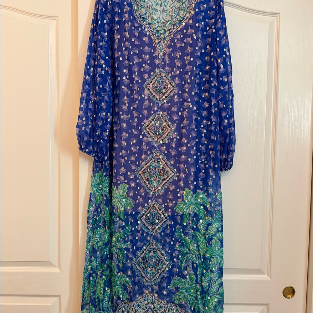 Lilly Pulitzer Elegant Blue and Green Patterned Dress